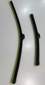 GEELY EC7, Emgrand 718 SET DE ESCOBILLAS (DERECHA / IZQUIERDA)