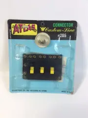 Atlas Electrical Track Connector #205 w/ Three On/Off Switches (HO/N Scale), USA