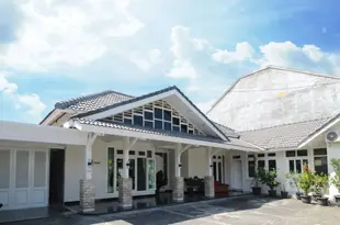 日惹艾莉恩布哈羅巴巴蘭71酒店Airy Umbulharjo Babaran 71 Yogyakarta