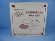 Pampered Chef Springform Pan Set #1541, Plastic still on Pans New In Box