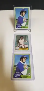 (2X) Harold Baines 1981 Topps # 347 - (1X) Harold Baines 1981 Fleer # 346