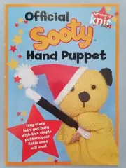 SOOTY HAND PUPPET, 28cm, 8ply - KNIT NOW