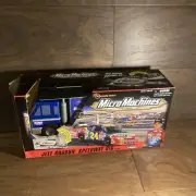 1999 Micro Machines Jeff Gordon #24 Speedway Rig Playset New Open Box