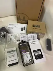 New Motorola XPR3300e UHF Intrinsically Safe UL Radio AAH02RDC9VA1AN