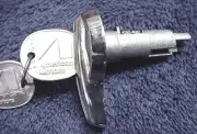NOS AMC Glove Box Lock With Keys 71 72 73 74 AMX & 70 71 72 73 74 Javelin