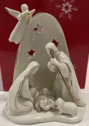 2005 Avon Christmas Blessings Nativity Porcelain Manger Jesus Mary Joseph Angel