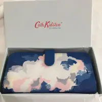 在飛比找Yahoo!奇摩拍賣優惠-英國 Cath Kidston 2015 雲朵天空 長夾 皮