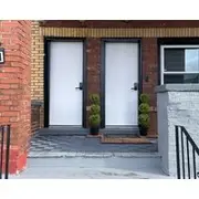 Newly Renovated 2 Bedroom Unit