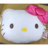 在飛比找蝦皮購物優惠-[錢沒有不見]Hello Kitty 凱蒂貓 造型車用頸枕 