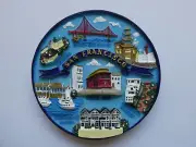 San Francisco Vintage Magnet - Round Souvenir of "The City", San Francisco