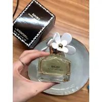 在飛比找蝦皮購物優惠-【MARC JACOBS 馬克賈伯】小雛菊女性淡香水 50m