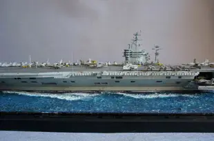 拼裝模型 軍艦模型 艦艇玩具 船模 軍事模型 小號手拼裝航母模型1/500尼米茲航空母艦 軍艦 成人手工船模DIY玩具 送人禮物 全館免運