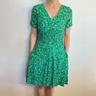 Incu Size 6 XXS Green Floral Fit & Flare Dress Designer NWT BRAND NEW