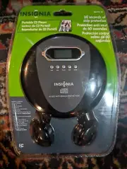 NEW Insignia Portable CD Player NS-P4112 60s Anti Shock Protection W/ Headphones