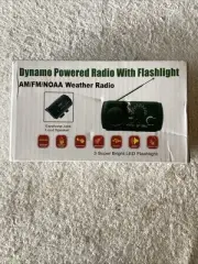 Dynamo Powered Radio With Flashlight Weather Radio E3E