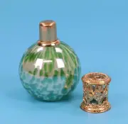 Fragrance Diffuser Lamp Green & White Gold Lids New With Wick