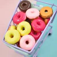 在飛比找蝦皮購物優惠-🪴ʜɪ ʙᴏᴏᴍ ʙᴏᴏᴍ🪴 🍩果糖脆皮甜甜圈🍩 袖珍迷你屋