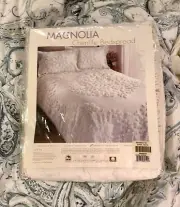 Columbine Cody White Chenille Bedspread 102" x 120" 100% Cotton Queen Size NOS