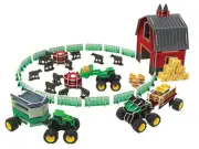 LP83182 - ERTL John Deere Buildable Farm Toy Play Set with Toy Tractors