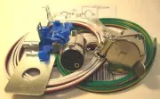 Trailer 6 - Pole Chrome Connector Kit with Mounting Bracket & Wiring