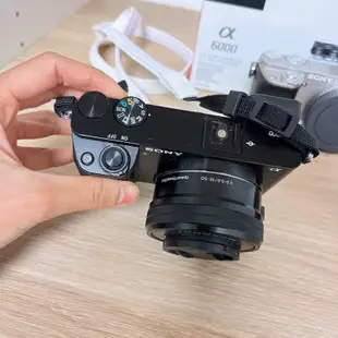 ( 索尼微單眼 ) 售出保固半年 Sony A6000 單機 含16-50 mm 二手附實拍圖 輕便 林相攝影