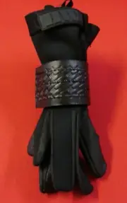 Police/SWAT Tactical Basketweave leather Glove Holder Vertical Carry