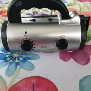 Dynamo Porta Power Hand Crank Flashlight And Radio