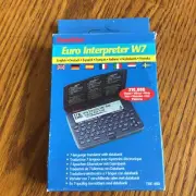 Franklin Euro Interpreter W7 TRE-400 7 Language Translator w/ Databank Works!