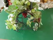 3 Bottle Wire Metal Wine Rack With Grapevine Grape Leaves (CL 12-3)