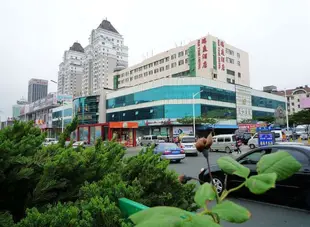 如家睿柏·雲酒店(青島開發區香江路商業街利羣店)Ripple Hotel (Qingdao Development Zone Xiangjiang Road Commercial Street Liqun)