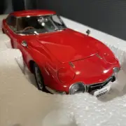 1/18 Autoart Toyota 2000GT Red