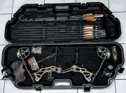 Apex Berserker Evolve - Field Ready Kit Compound Bow