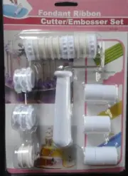 FOX RUN Fondant Ribbon Cutter/Embosser Set