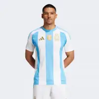 在飛比找momo購物網優惠-【adidas 愛迪達】阿根廷 主場足球上衣(IP8409 