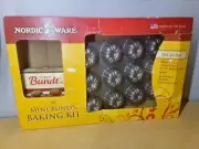 NORDIC WARE 12 CAVITY MINI BUNDT CUPCAKE BROWNIE MUFFIN PAN BRAND NEW BAKING KIT