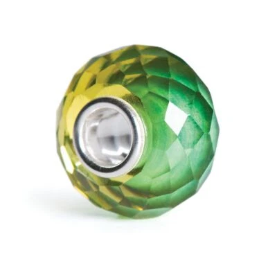 Novobeads Cubic Zirconia 7119 Green Pasture CZ