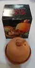 Boston Warehouse Terra Cotta Garlic Baker Dish with Domed Lid Cover Kitchen New