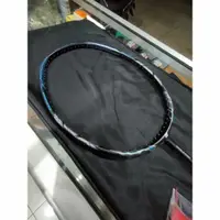 在飛比找蝦皮購物優惠-Yonex VOLTRIC Z FORCE 2 的羽毛球拍