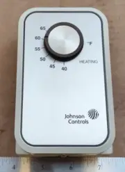 Johnson Controls Line Voltage Wall Thermosthat (240)T26A-15C