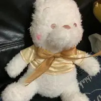 在飛比找蝦皮購物優惠-🐻日本帶回全新🐻金色 白色 小熊維尼 娃娃 玩偶