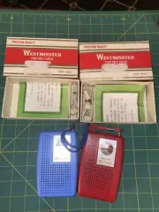 2 NOS Westminster micro transistor radios 1970–1974 in Hong Kong, Model W600