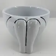 Rayell White Ceramic Leg Bowl Planter – Quirky Footed Home Decor Piece – New
