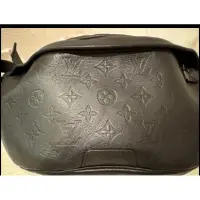 在飛比找蝦皮購物優惠-Louis Vuitton  LV discovery bu