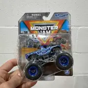 Master Monster Jam Blue Thunder 2024 Spin 1:64 Scale Series 7 True Metal