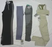 JOB LOT OF 5 GYMSHARK ITEMS SIZES:4 X MEDIUM 1 X SMALL