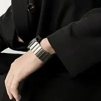 在飛比找樂天市場購物網優惠-通用2022MM大集合蝴蝶卡扣鈦合金錶帶 適用於Galaxy