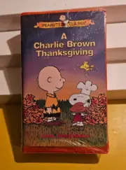 Vintage NEW A Charlie Brown Thanksgiving VHS MOVIE Clamshell PEANUTS SPECIAL