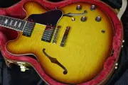 Gibson: ES-335 Figured Iced Tea 3.7