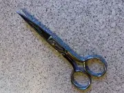 QUILTING SHEARS FABRIC SCISSORS THREAD AND EMBROIDERY USA MADE STAINLESS STEEL.