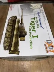 1/35 Dragon TIGER I SD.KFZ. 181 ALFRED KURZMAUL LATE PRODUCTION #6416 Kit New